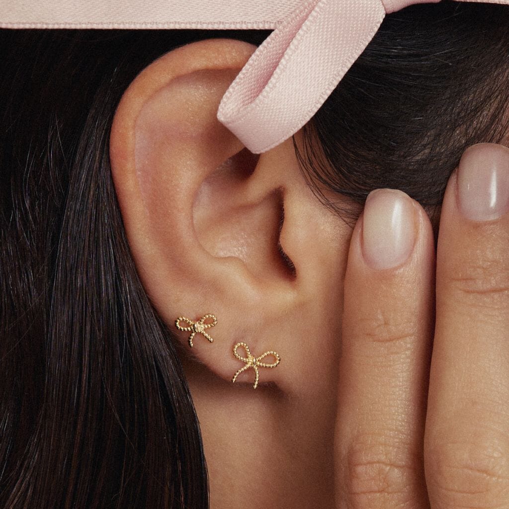 Gold Bow Stud
