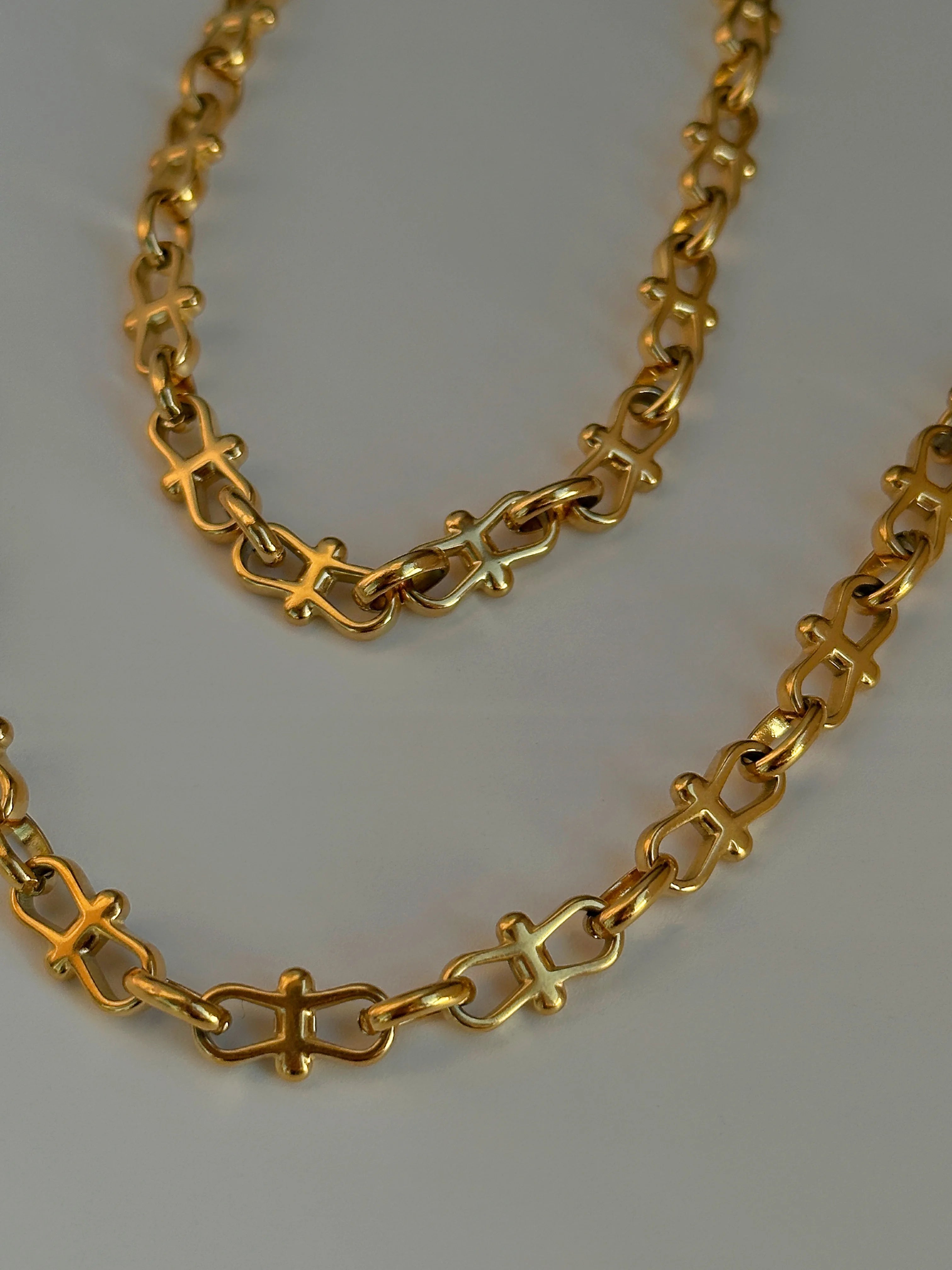 The Bow Buckle Bracelet