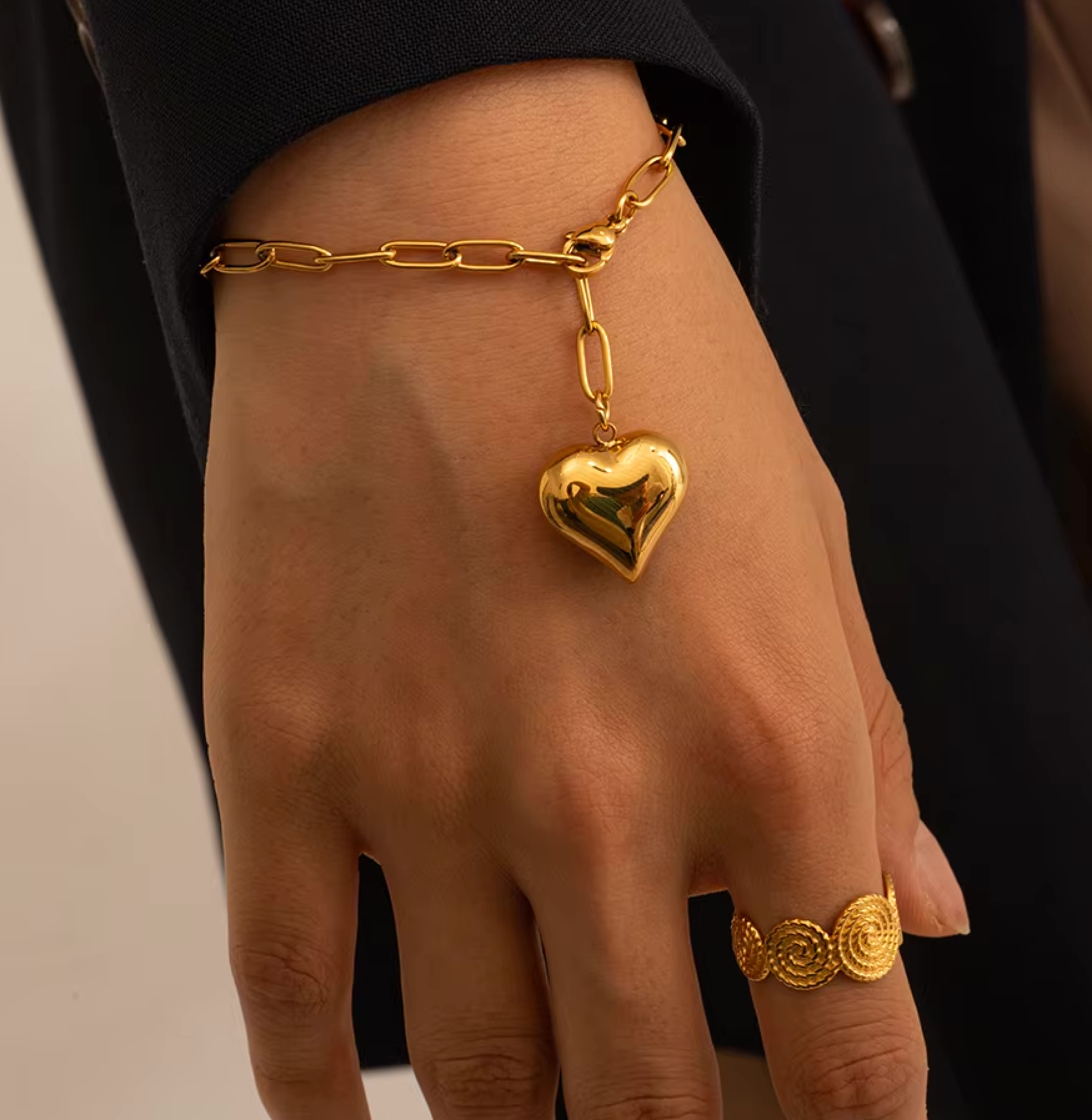 Valentine's Day Gift Ideas: Heartfelt Jewelry to Celebrate Love