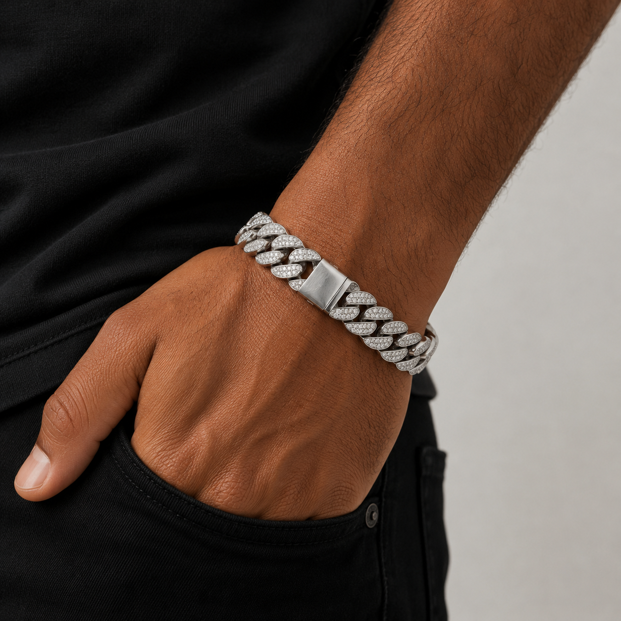 Iced Out Papi Thick Cuban Link Man Bracelet
