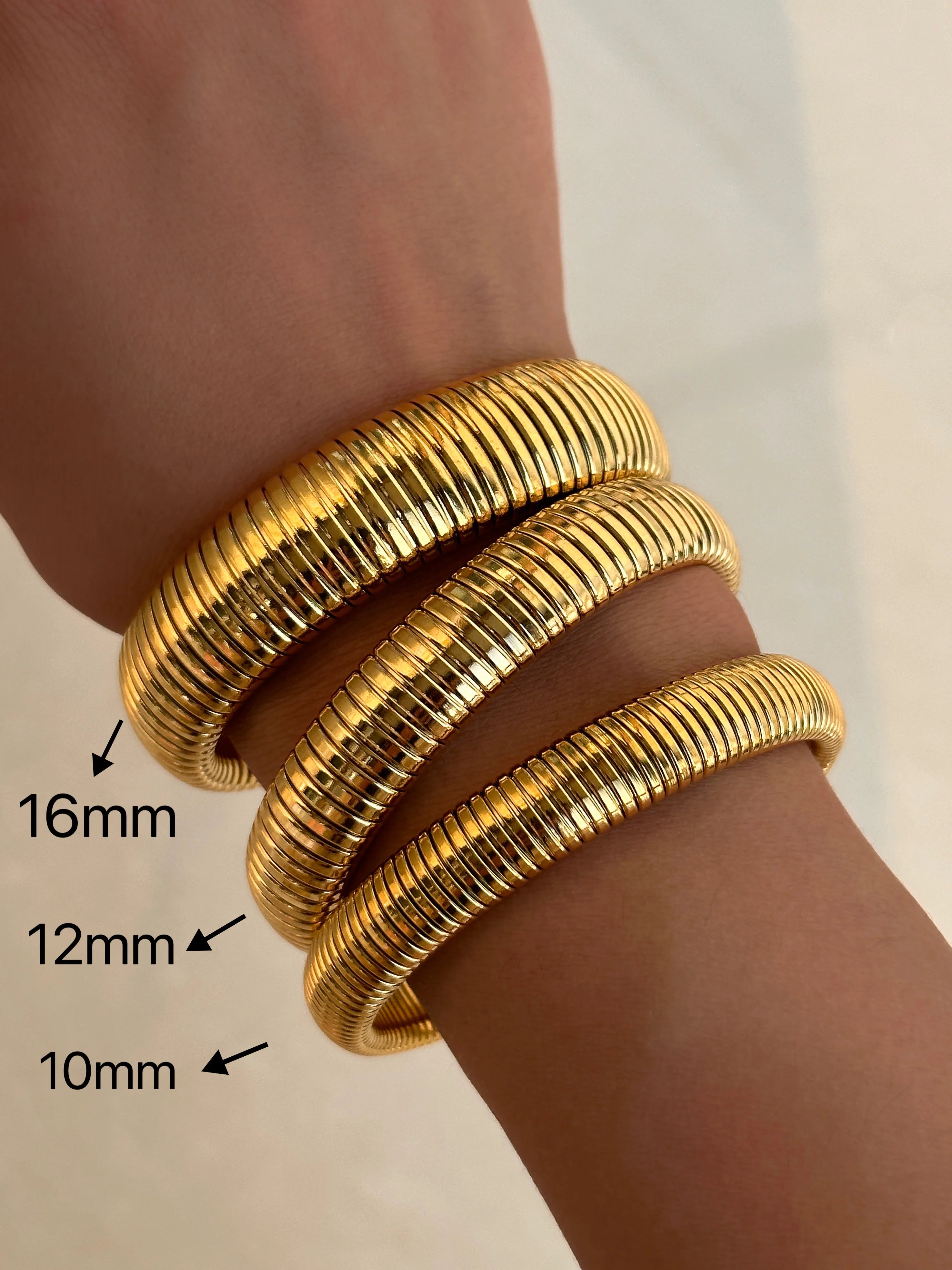 Single Cobra Elastic Bracelet