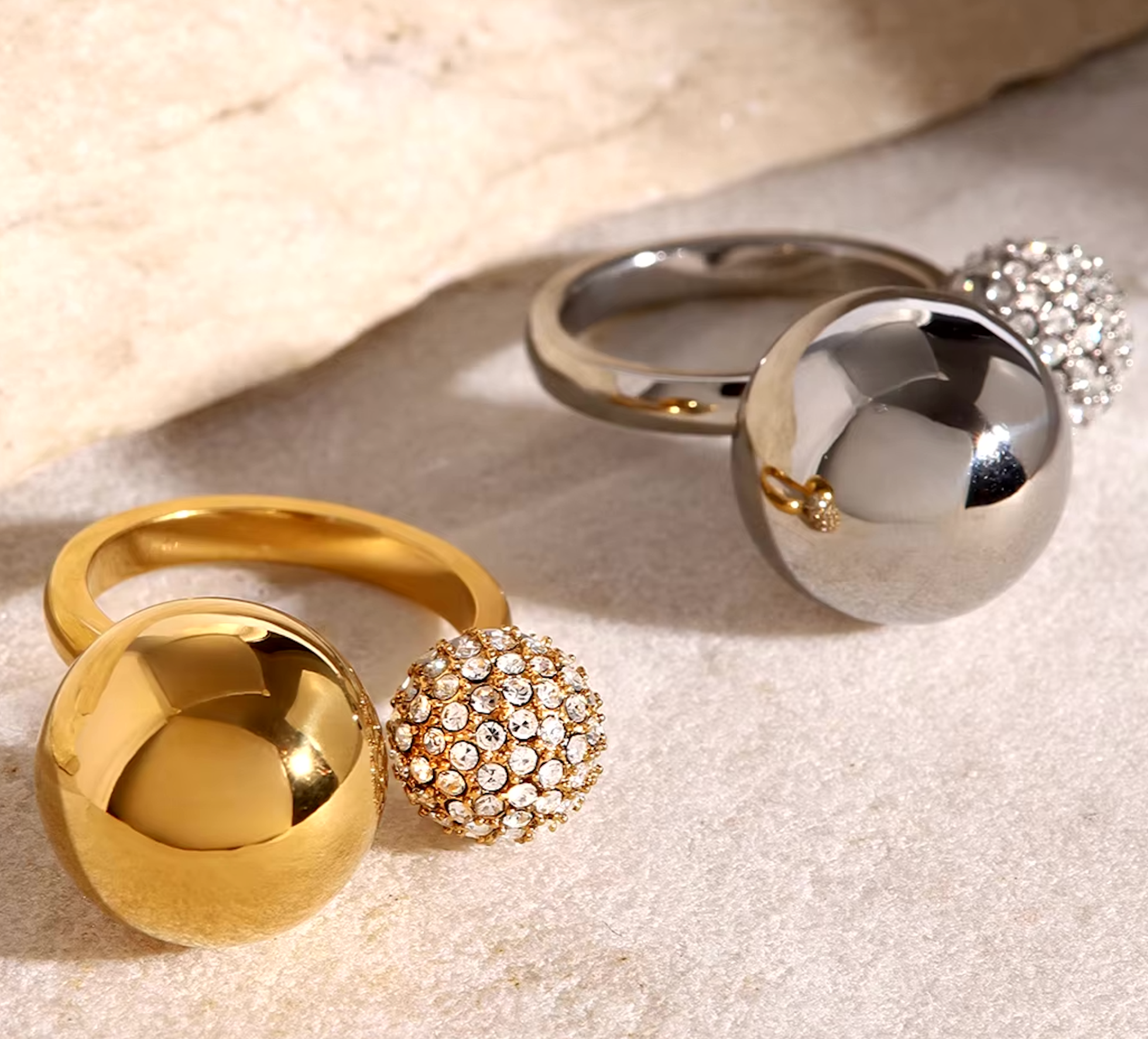 Open Sphere Asymmetric Double Ball Ring